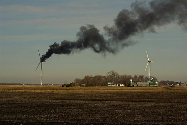 the dange of wind turbines when transmission fails