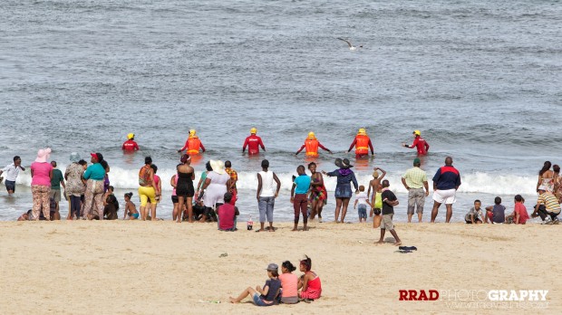 NSRI Jeffreys Bay volunteers search for the missing teenager yesterday. Photo: RRAD Photography