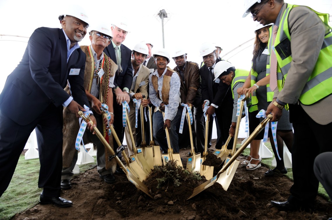 Dignitaries and stakeholders turn the first clods on the site of the new Jeffreys Bay Wind Farm on Monday, 4 February 2013, Photo: Karl Schoemaker