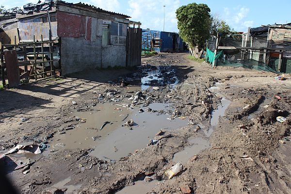 Sea Vista under water 001